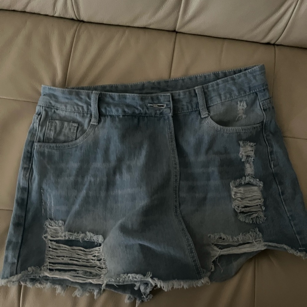 Skort - Picture 8 of 8